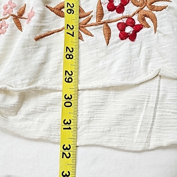 Lucky Brand cold shoulder slub yarn floral embroidered tee, coral cream 3X - Picture 9 of 9